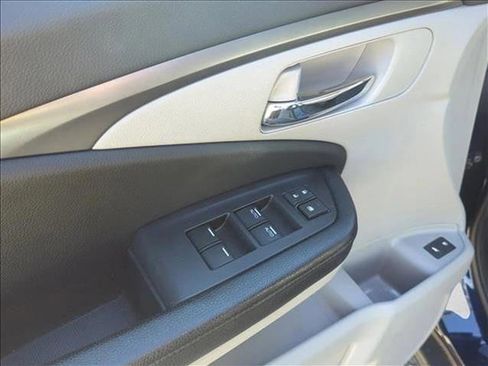 Used 2016 Honda Pilot EX-L image 8