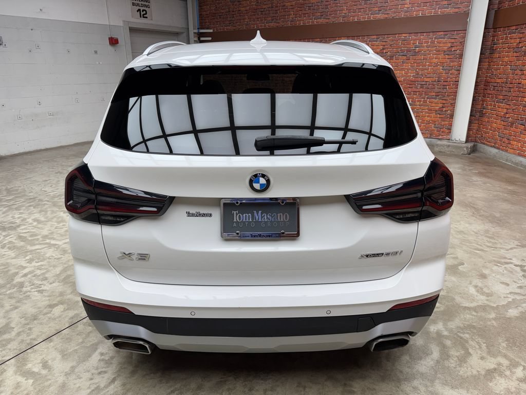 Certified 2024 BMW X3 xDrive30i w/ Convenience Package AWD/4WD image 4