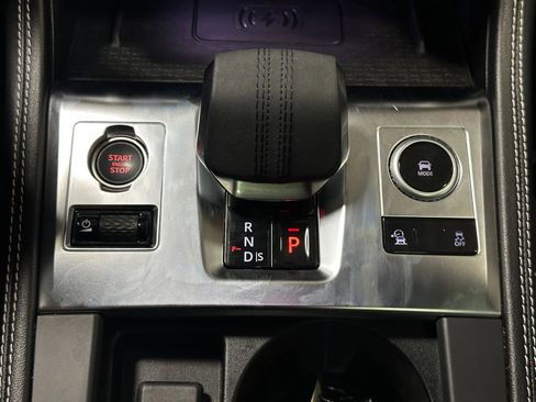 Used 2025 Jaguar F-PACE R-Dynamic S image 41