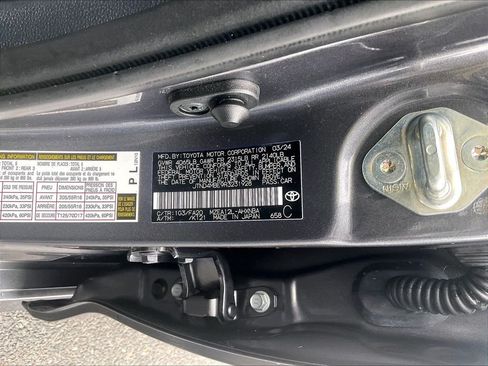 Used 2024 Toyota Corolla SE FWD image 35