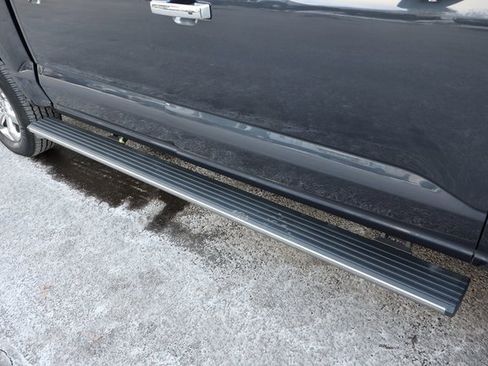 Certified 2022 Ford F150 Lariat w/ Equipment Group 502A High image 23