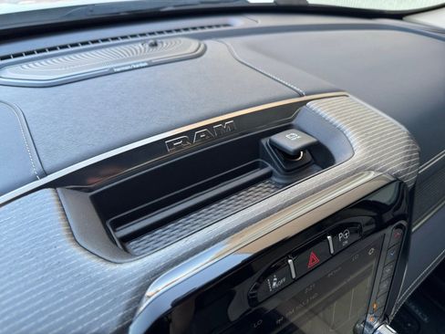 Used 2021 RAM 1500 Limited AWD/4WD image 39