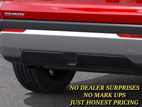 New 2026 Chevrolet Equinox LT w/ Convenience Package II image 14