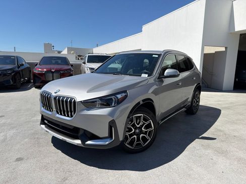 Used 2026 BMW X1 xDrive28i w/ Convenience Package AWD/4WD image 3