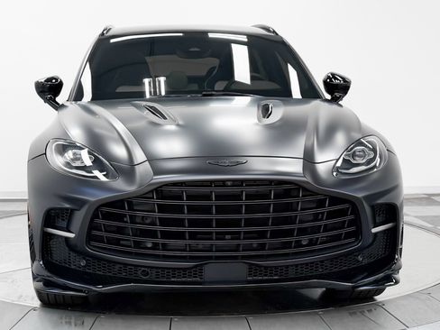 Used 2025 Aston Martin DBX 707 AWD/4WD image 33