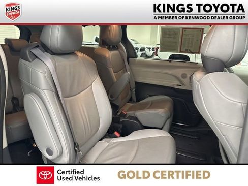 Certified 2023 Toyota Sienna Limited AWD/4WD image 24