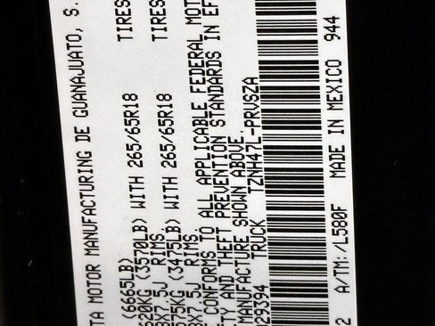 Certified 2025 Toyota Tacoma TRD Sport w/ TRD Sport Upgrade Package AWD/4WD image 30