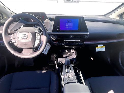 New 2026 Toyota Prius SE image 6