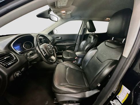 Used 2020 Jeep Compass Limited AWD/4WD image 13