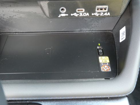 Certified 2026 Subaru Forester Premium AWD/4WD image 30