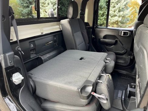 Used 2021 Jeep Gladiator Rubicon image 42