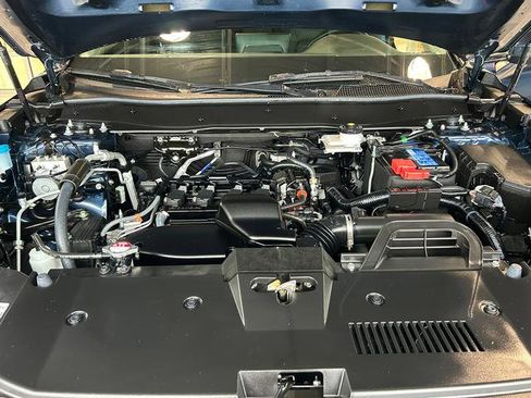 Used 2024 Honda CR-V EX-L image 12