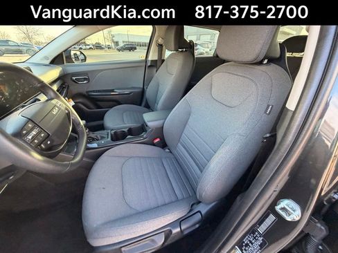 Certified 2025 Kia K4 EX image 12