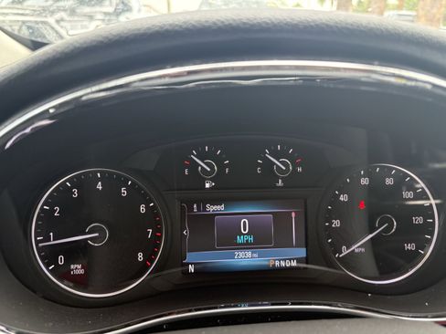 Used 2022 Buick Encore Preferred w/ Safety Package FWD image 11