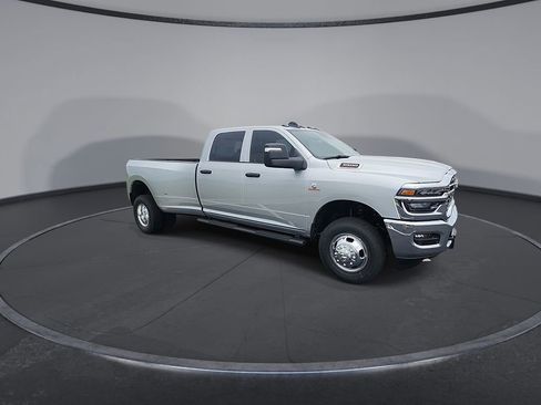 New 2026 RAM 3500 Tradesman AWD/4WD image 2