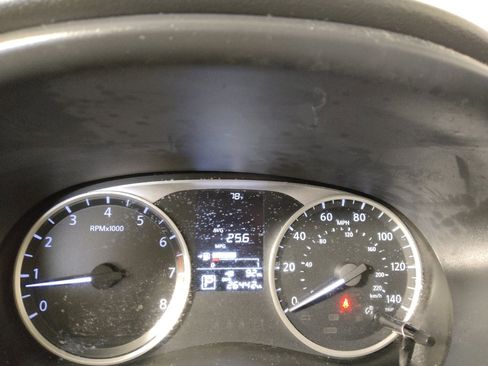 Used 2021 Nissan Kicks S FWD image 23