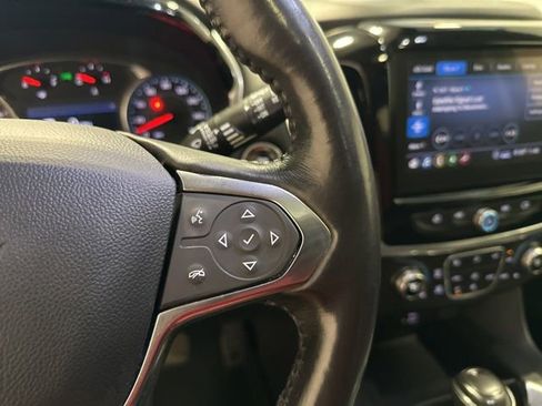 Used 2020 Chevrolet Traverse LT w/ LT Premium Package image 21