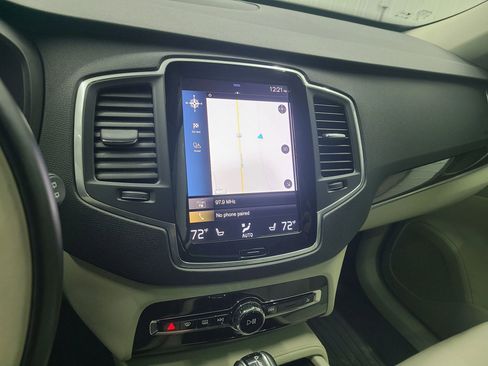 Used 2019 Volvo XC90 T6 Momentum w/ Advanced Package image 26