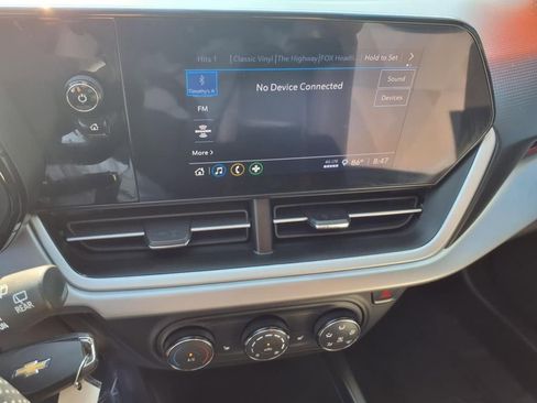 Used 2024 Chevrolet Trax RS w/ Driver Confidence Package image 31