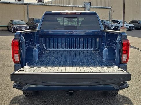 New 2026 GMC Sierra 1500 Elevation image 25