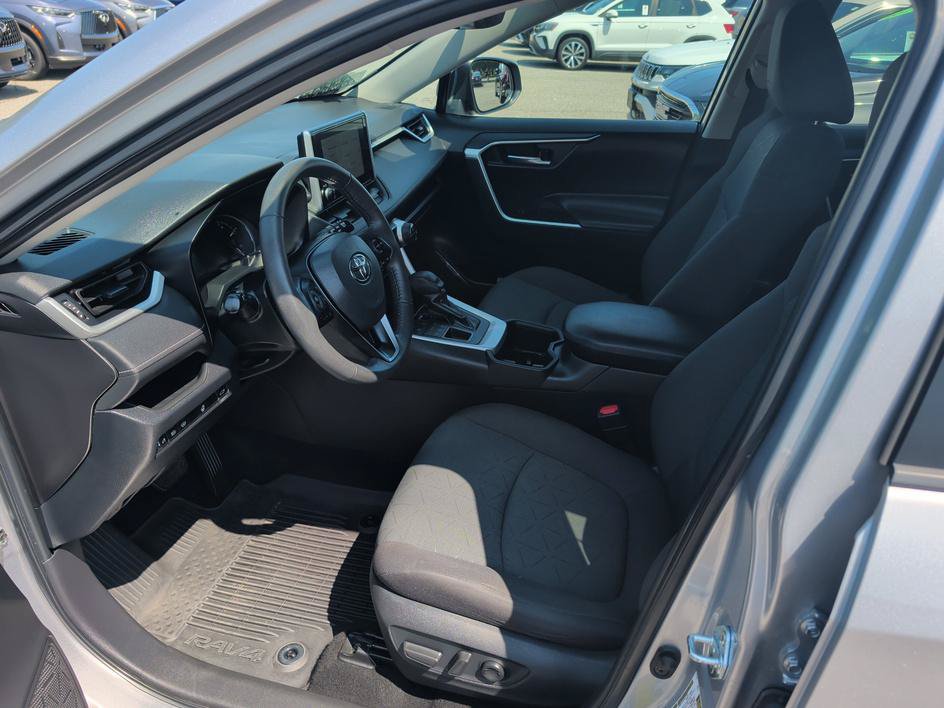 Used 2023 Toyota RAV4 XLE w/ Convenience Package AWD/4WD image 8