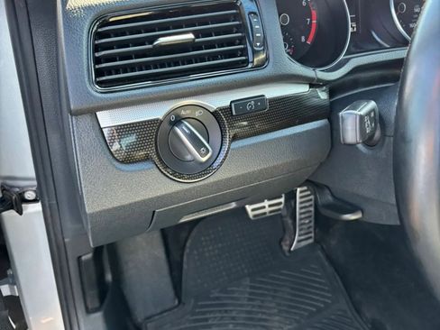 Used 2018 Volkswagen Passat GT FWD image 27