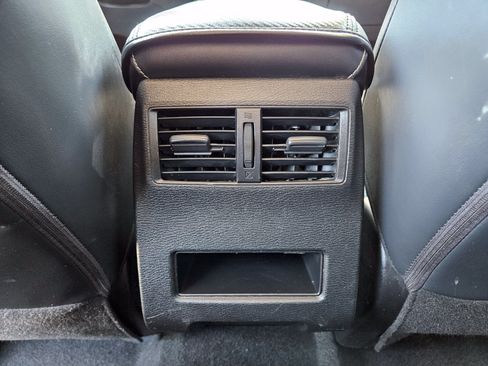 Used 2022 Mitsubishi Outlander SE FWD image 11