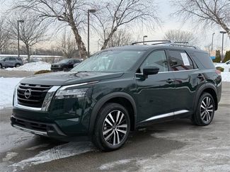 Certified 2024 Nissan Pathfinder Platinum video 1
