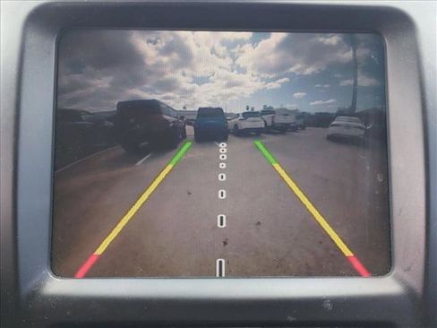 Used 2016 Jeep Cherokee Trailhawk w/ Comfort/Convenience Group image 12