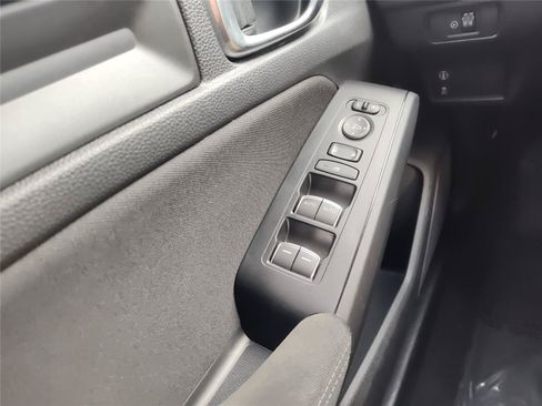 Used 2023 Honda Civic Sport image 12