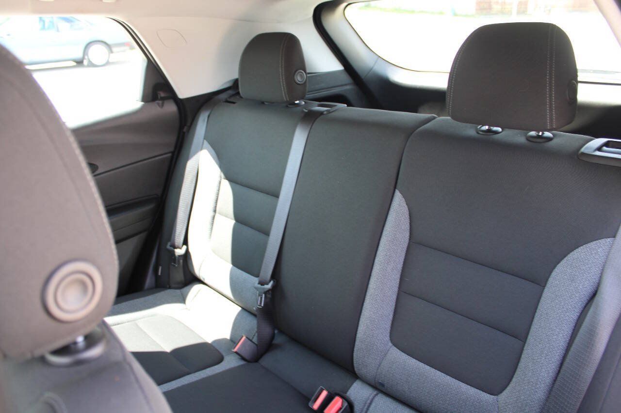 Used 2021 Chevrolet TrailBlazer LS FWD image 17