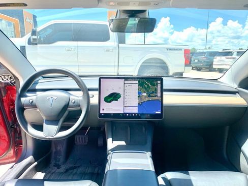 Used 2021 Tesla Model 3 Long Range AWD/4WD image 15