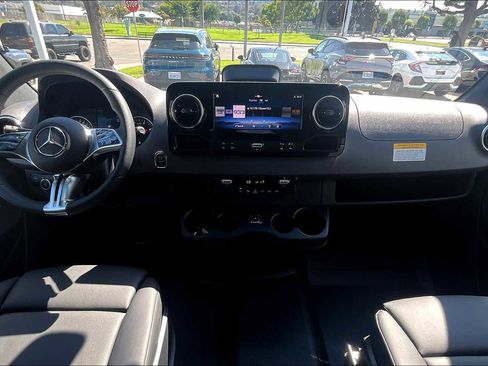 New 2025 Mercedes-Benz Sprinter 2500 image 5