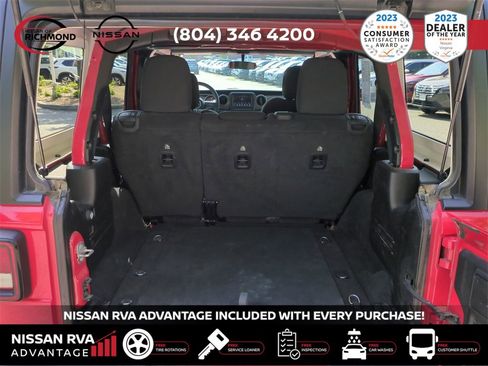 Used 2023 Jeep Wrangler Sport S image 14