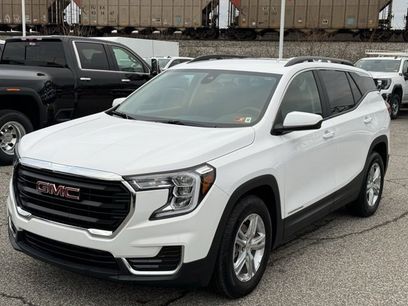 Used 2022 GMC Terrain SLE w/ Driver Convenience Package