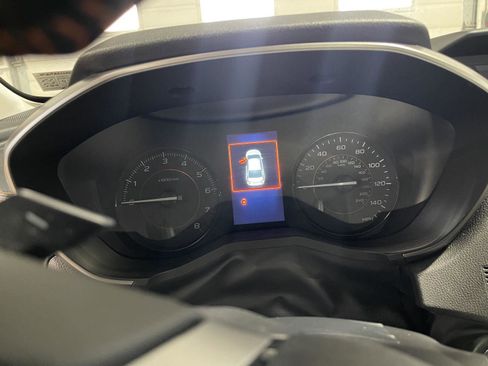 Used 2021 Subaru Crosstrek 2.0i Premium w/ Moonroof Package image 15