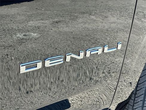 New 2026 GMC Yukon XL Denali image 29