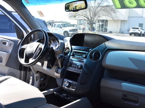 Used 2012 Honda Pilot Touring image 36