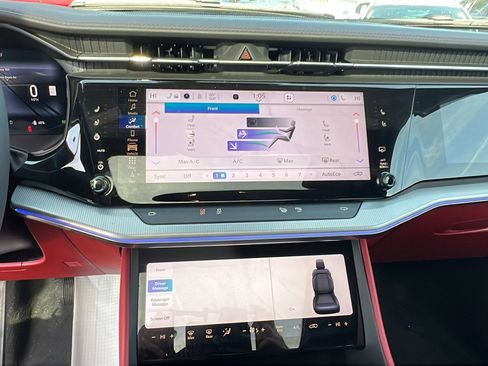 Used 2024 Jeep Wagoneer Launch Edition image 31