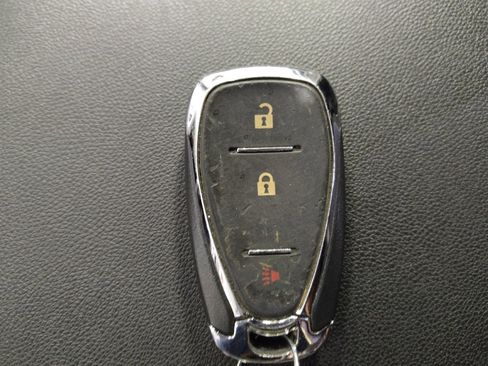 Used 2020 Chevrolet Equinox LT FWD image 32