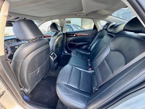 Used 2017 Kia Cadenza Technology FWD image 22