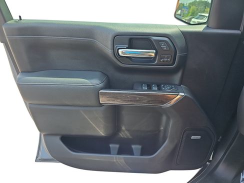 Used 2019 Chevrolet Silverado 1500 LTZ w/ LTZ Plus Package AWD/4WD image 23