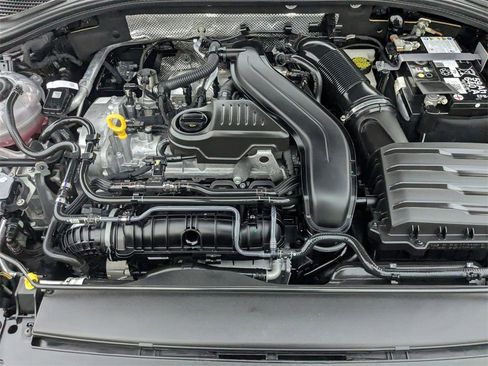 Used 2025 Volkswagen Jetta S image 31