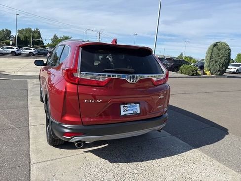 Used 2018 Honda CR-V Touring image 8