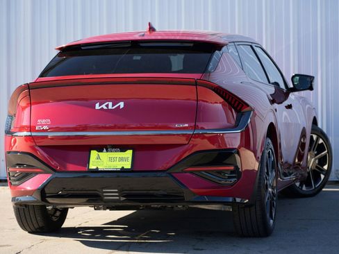 Used 2025 Kia EV6 GT-Line image 4