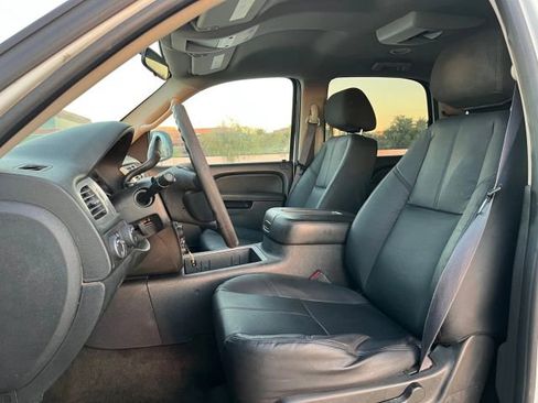 Used 2011 Chevrolet Tahoe LS image 11