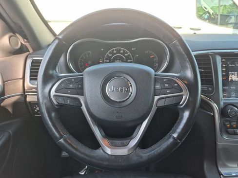 Used 2018 Jeep Grand Cherokee Limited AWD/4WD image 31