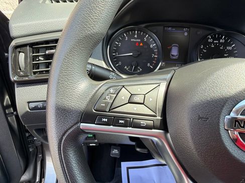 Used 2021 Nissan Rogue Sport S AWD/4WD image 18