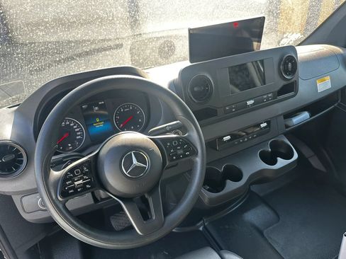 Used 2023 Mercedes-Benz Sprinter 3500 w/ Acoustic Package image 22