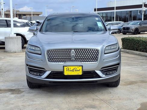 Used 2020 Lincoln Nautilus Reserve w/ Equipment Group 201A image 6